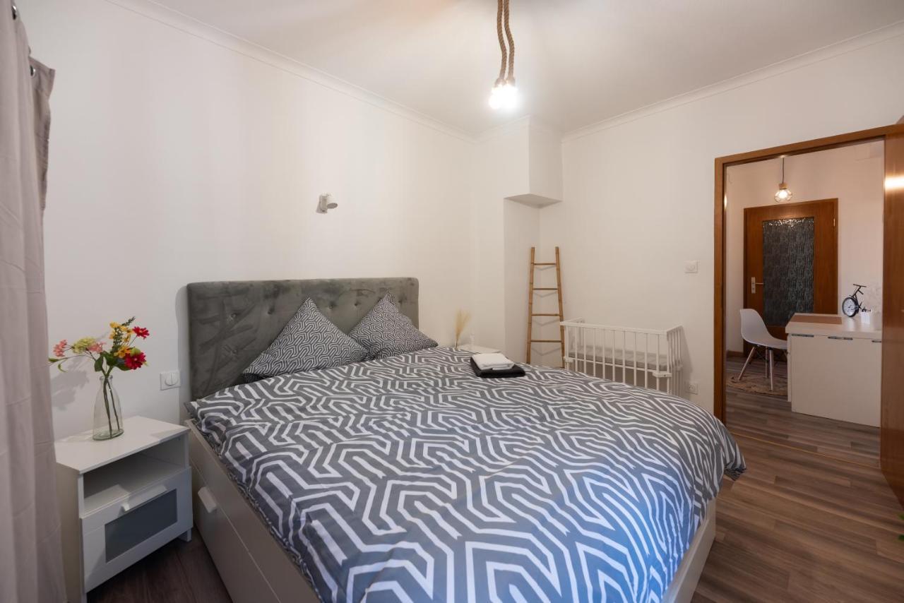 Appartement Cosy De 80 M2 Mulhouse Exteriör bild